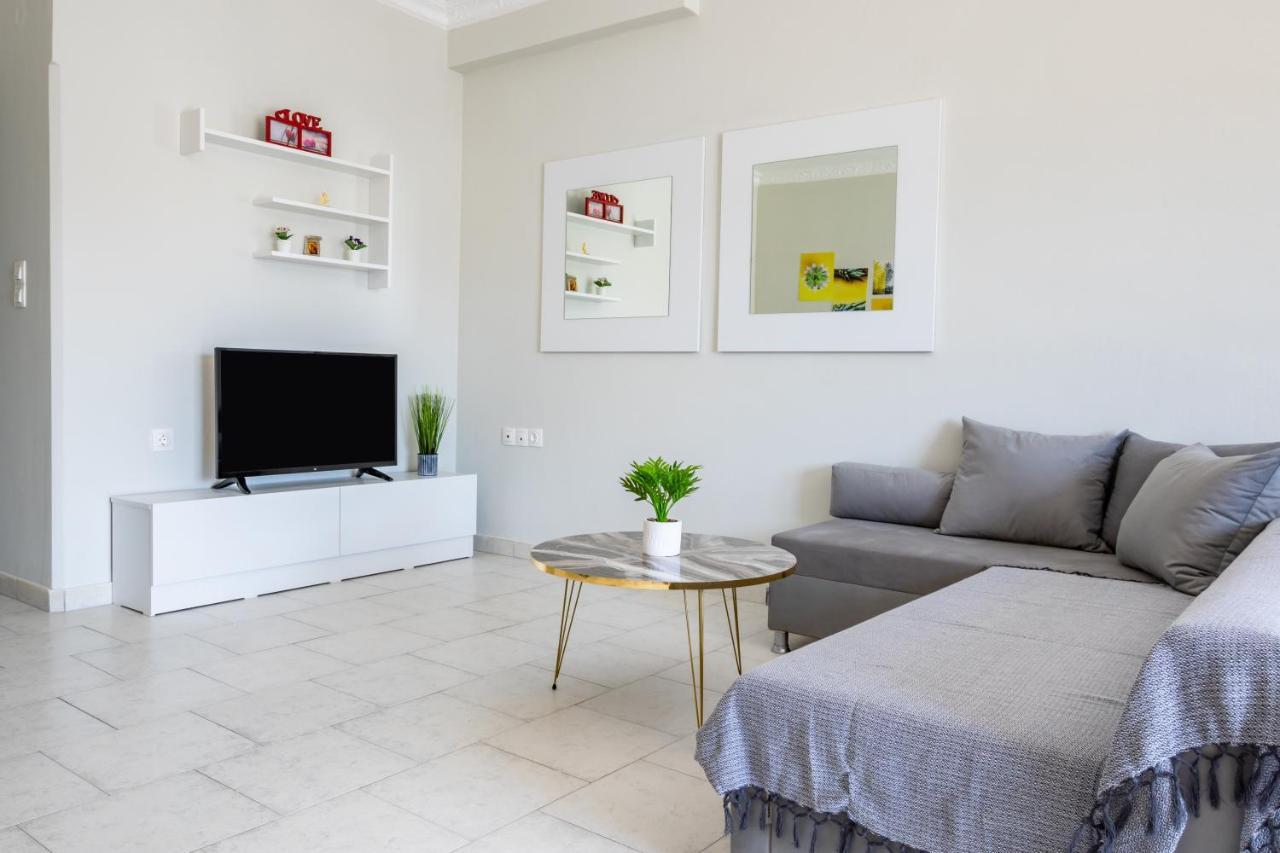 Lilis Apartment 3 卡尔帕索斯 外观 照片